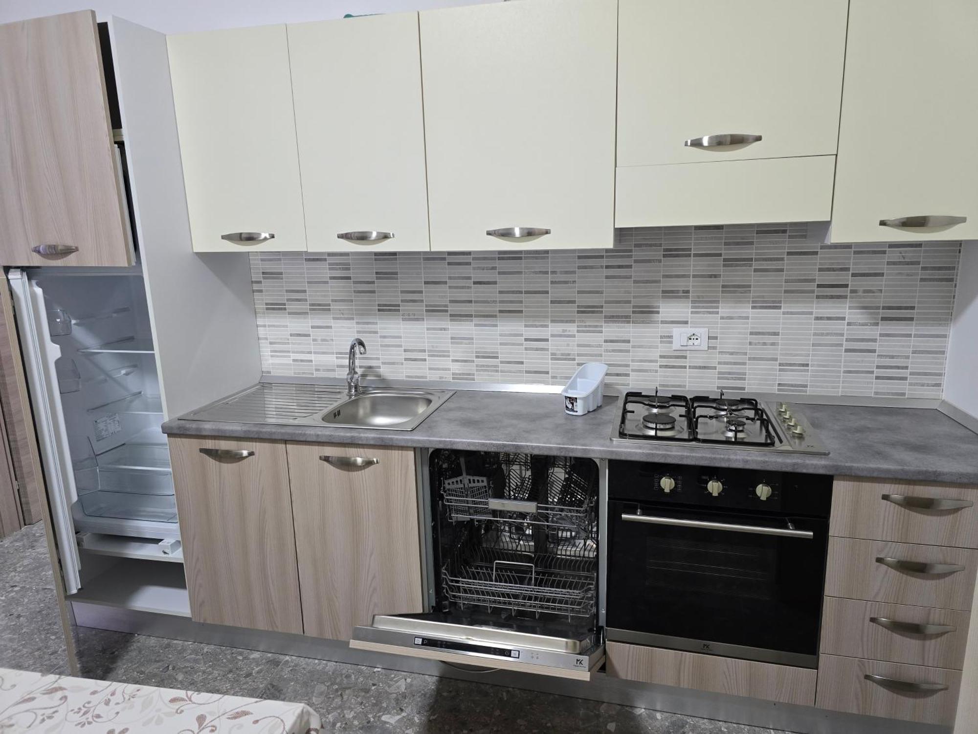 مبيت وإفطار مارينا دي سكيافوني Da Massimo 1 المظهر الخارجي الصورة